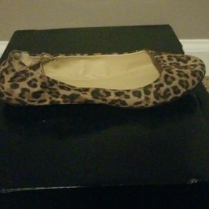 Leopard print flats
